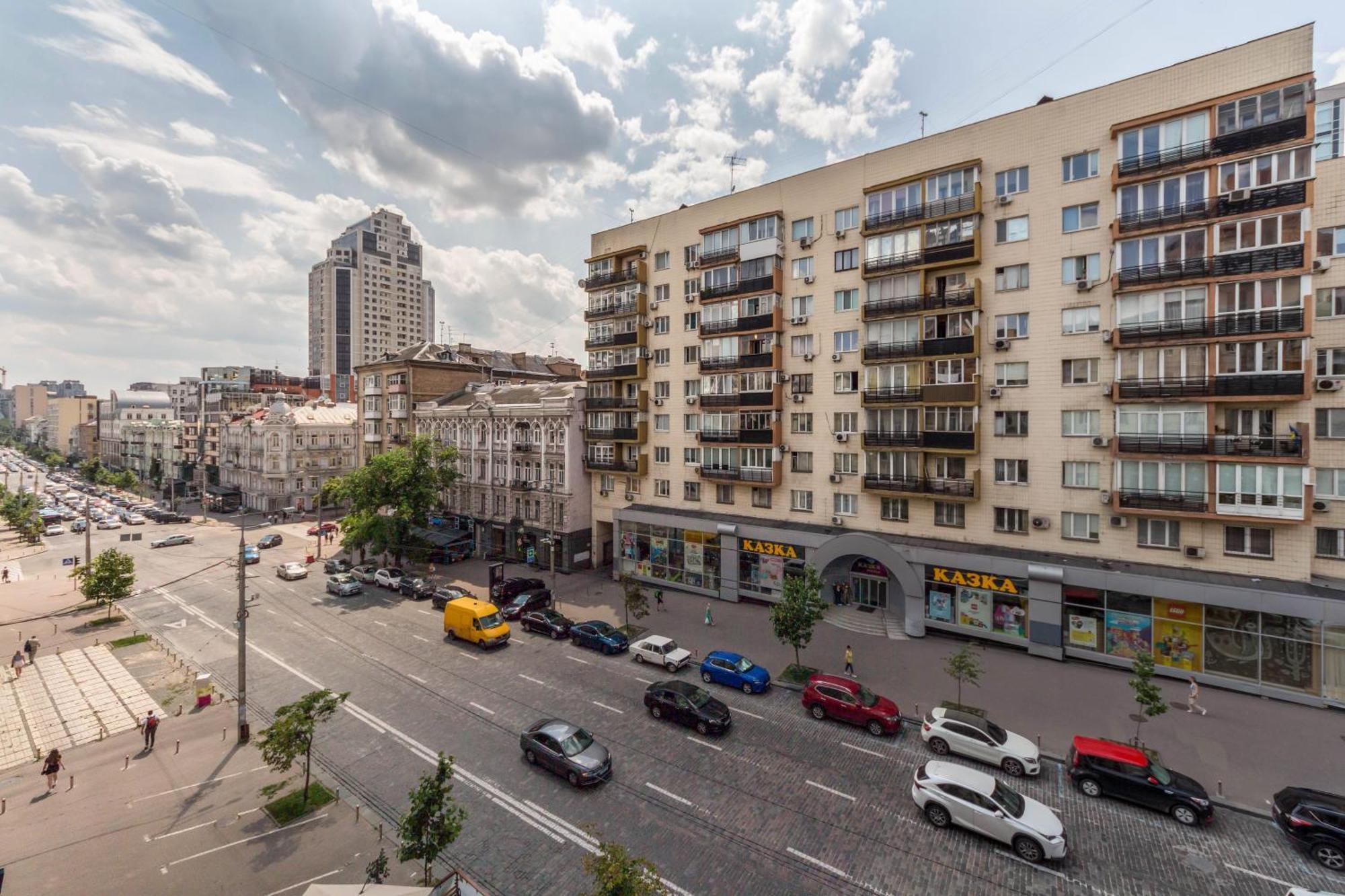 Apartments On Velyka Vasylkivska 47 Kyiv Exterior photo